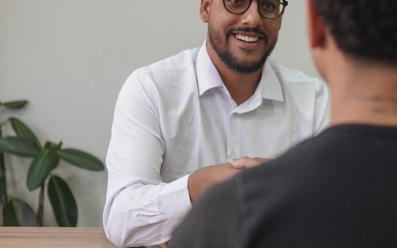Qual a diferença entre plano de saúde individual e empresarial?